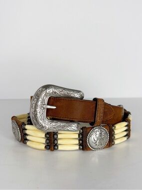 Tony Lama Western Brown Leather & Bead Conch Belt Engraved Buckle 32 Vintage